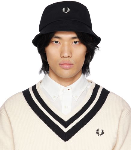 Black Embroidered Bucket Hat - Fred Perry - Modalova
